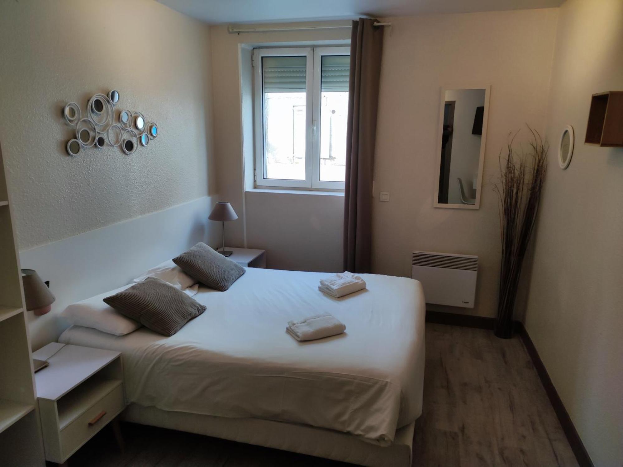 Hotel Le P'Tit Monde Montignac-Lascaux Eksteriør bilde