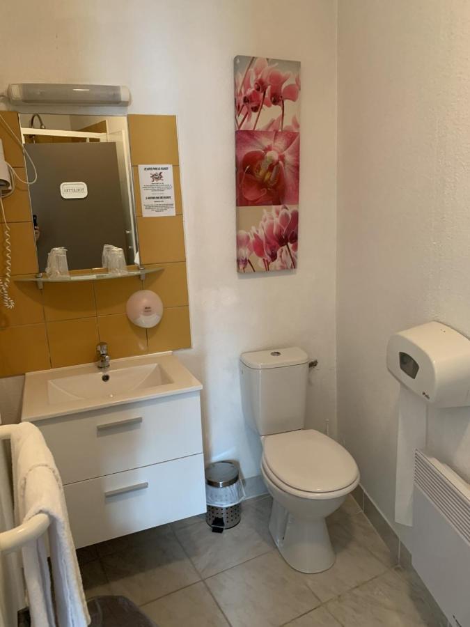 Hotel Le P'Tit Monde Montignac-Lascaux Eksteriør bilde